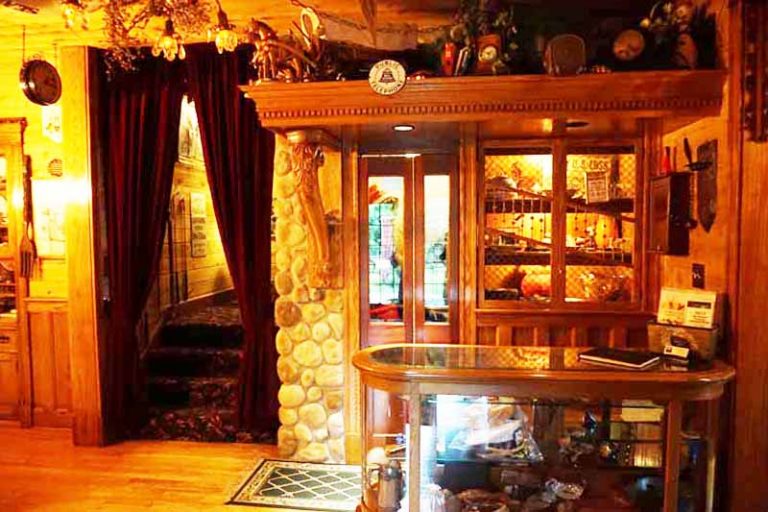Green Lake Wi. Resort, Montello resorts, Lake puckaway resorts