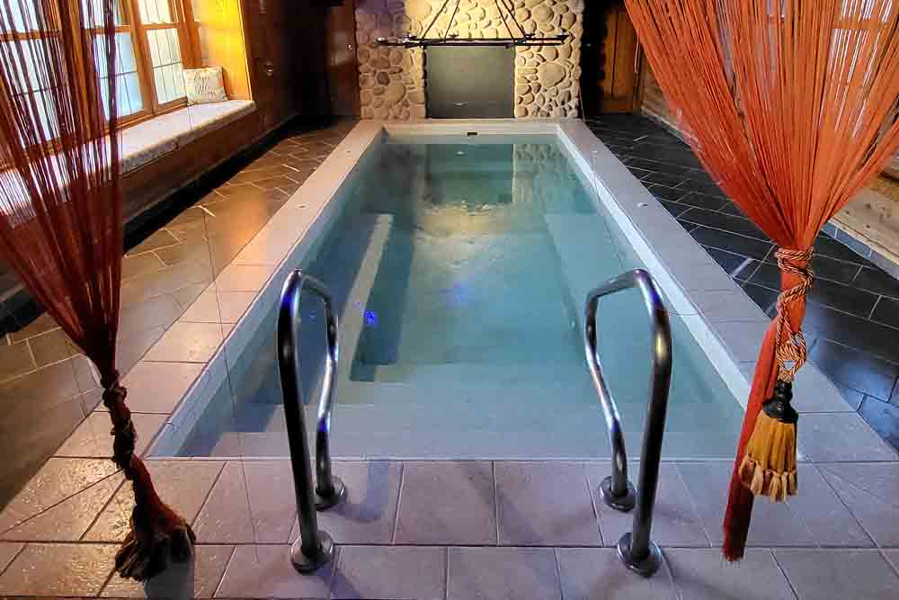 Whole house vacation rental with hot tub